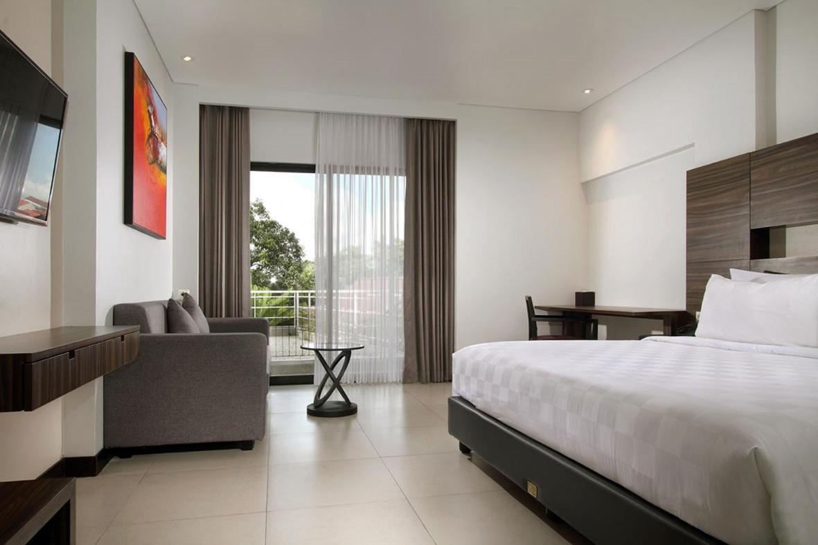 Helios Hotel & Convention Watampone Εξωτερικό φωτογραφία